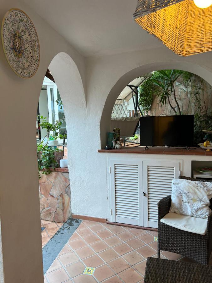 Maison Mele Ischia Esterno foto